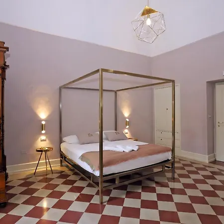 Palazzo Sansonetti * Казарано