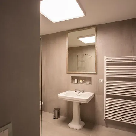 Palazzo Sansonetti 4*