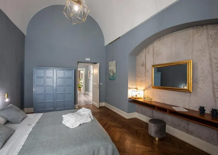 Palazzo Sansonetti 4*