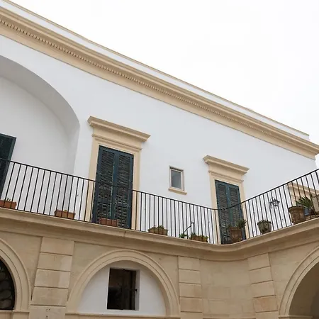 Bed & Breakfast Palazzo Sansonetti *
