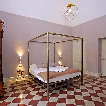Palazzo Sansonetti 4*