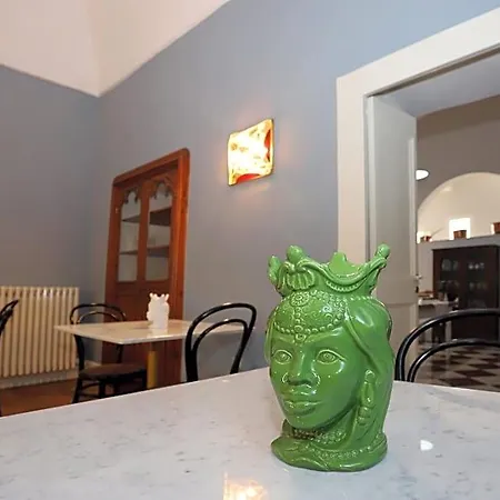 Palazzo Sansonetti Bed & Breakfast Casarano