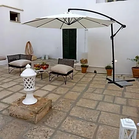 Palazzo Sansonetti Casarano