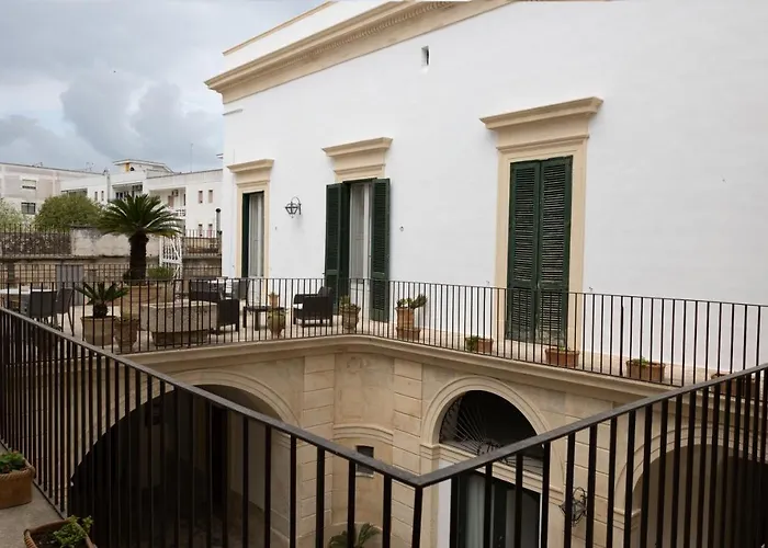 Palazzo Sansonetti 4*